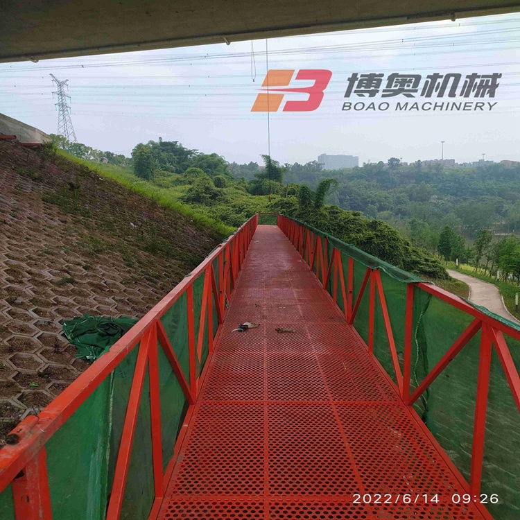 易白农业机械有限责任公司Q1600系列橋(qiao)梁塗裝施(shi)工吊籃平(ping)台