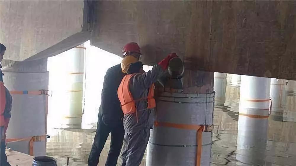 橋梁檢(jian)修必備知(zhi)識：橋梁日(ri)常管養及(ji)基本養護(hu)方法