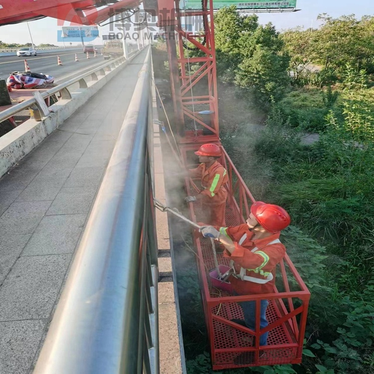 液壓(ya)橋梁(liang)落水(shui)管安(an)裝施(shi)工設(she)備功(gong)能齊(qi)全