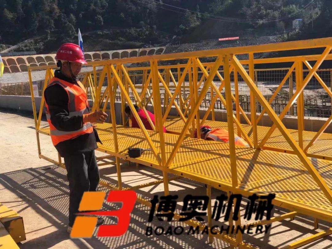 橋(qiao)梁施(shi)工吊(diao)籃設(she)備安(an)全實(shi)惠更(geng)實用(yong)