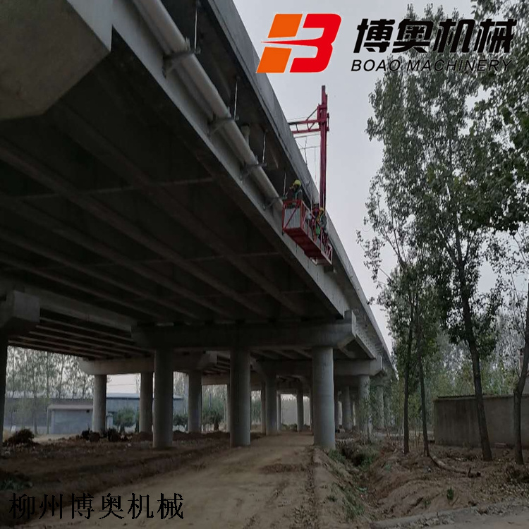 橋(qiao)梁PVC排(pai)水管(guan)安裝(zhuang)設備(bei)現場(chang)圖片(pian)