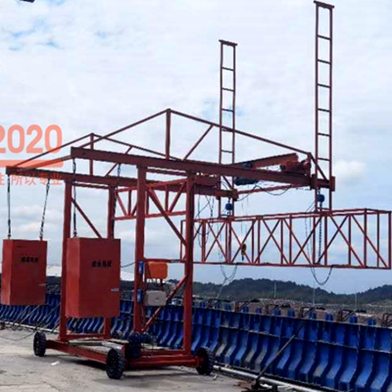 橋梁(liang)防撞(zhuang)牆模(mo)闆台(tai)車安(an)全施(shi)工